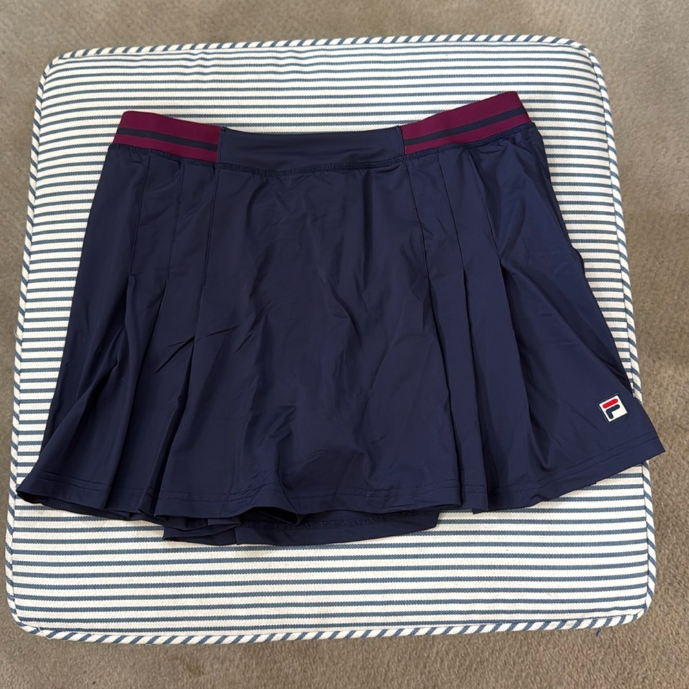 Fila women’s navy tennis skirt size medium